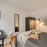 Cicek - 3 chambres et balcon à Beaugrenelle